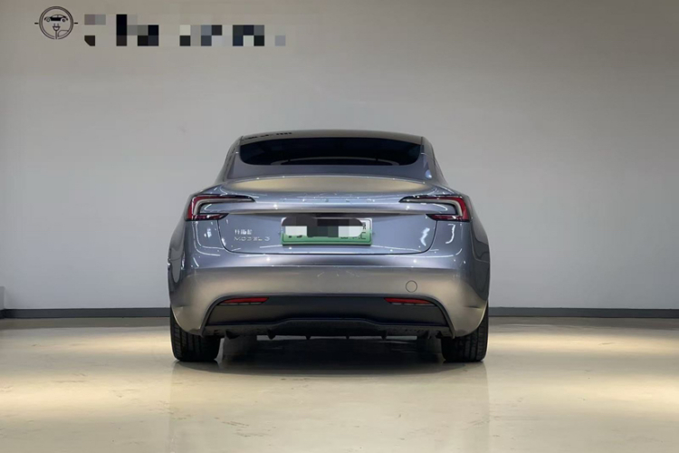 特斯拉 Model 3 2025款 后轮驱动版车身外观6006