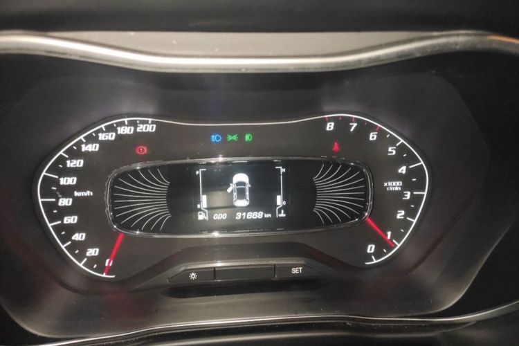 宝骏510 2017款 1.5L 手动豪华型中控内饰15