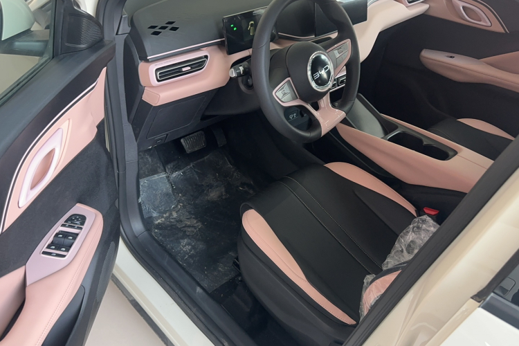 比亚迪 海鸥 2025款 智驾版 305km 活力版中控内饰7002