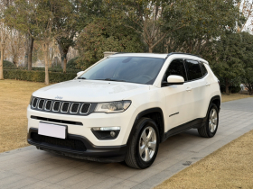 Jeep 指南者 2017款 200T 自动家享版