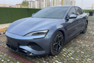 比亚迪 海豹 2023款 冠军版 700km 性能版