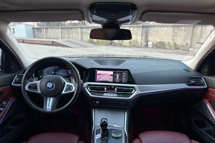 宝马3系 2022款 325Li M运动曜夜套装中控内饰7005