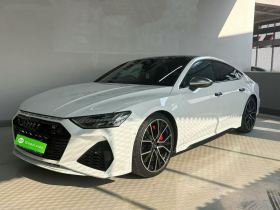 奥迪A7 2022款 55 TFSI quattro 尊享型