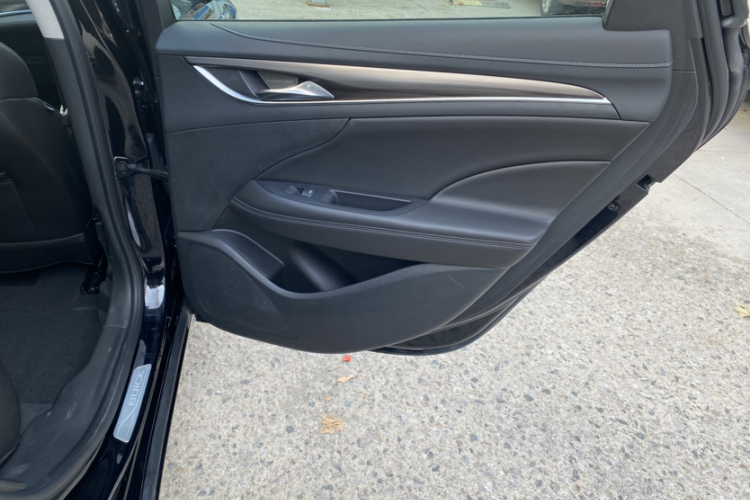 别克 君越 2022款 552T 豪华型中控内饰7008