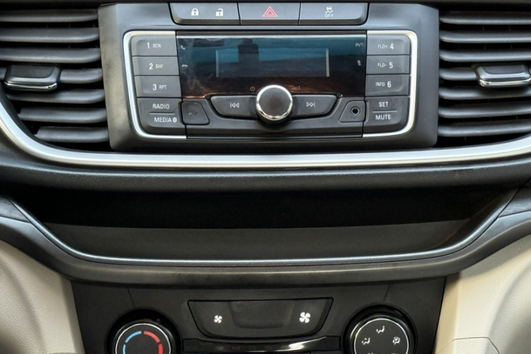 别克 英朗 2019款 15T 双离合进取型 国VI局部细节16