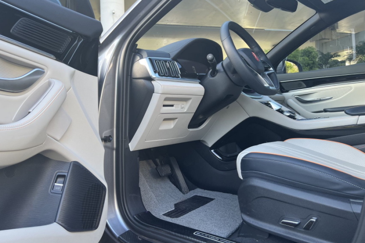 比亚迪 宋PLUS新能源 2021款 DM-i 110KM 旗舰PLUS中控内饰7005