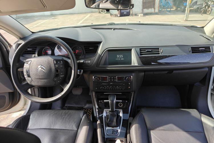 雪铁龙C5 2014款 2.0L 自动尊享型局部细节16