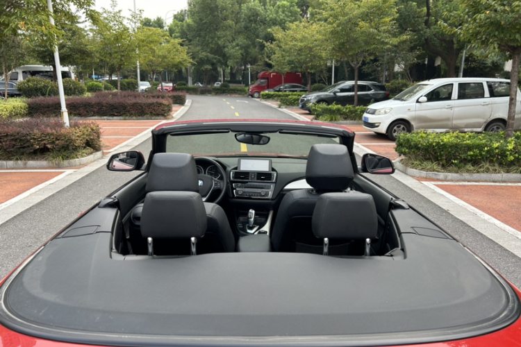 宝马2系(进口) 2015款 218i 敞篷轿跑车中控内饰7002