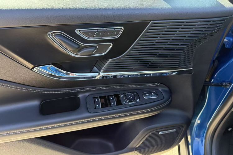 林肯 冒险家 2020款 2.0T 两驱尊雅版中控内饰7008