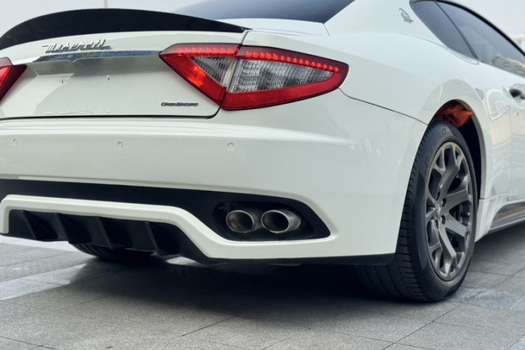 玛莎拉蒂 GranTurismo 2007款 4.2L 标准版局部细节9013