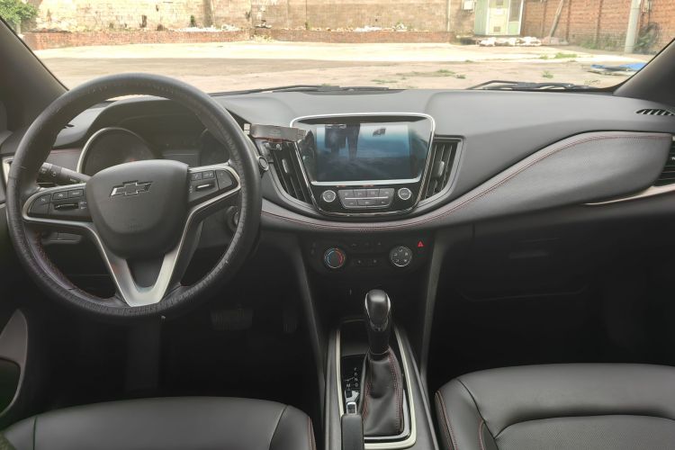 雪佛兰 科鲁泽 2020款 轻混 RS 330T 自动畅快版局部细节13