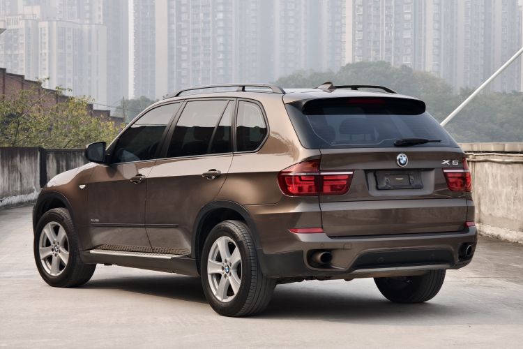 宝马X5(进口) 2013款 xDrive35i 领先型车身外观6005