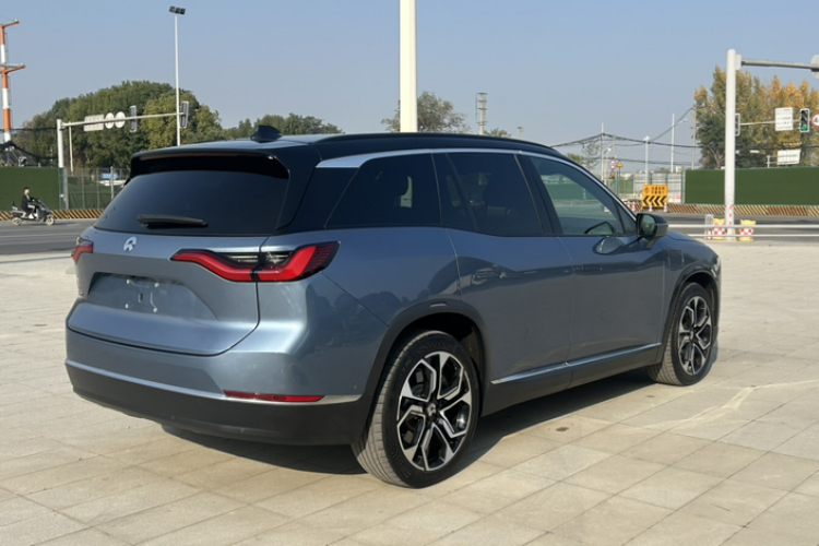 蔚来ES8 2020款 415KM 签名版 六座版车身外观6001