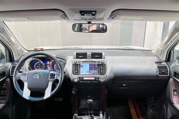 丰田 普拉多 2016款 3.5L 自动TX-L NAVI中控内饰7001