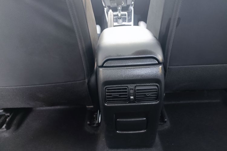 日产 轩逸 2024款 经典 1.6XL CVT豪华版中控内饰7008