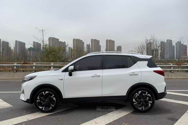 广汽传祺 传祺GS3 2021款 POWER 270T 自动劲享版车身外观6005