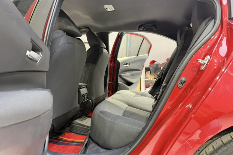 丰田 雷凌 2021款 TNGA 1.5L CVT进取版中控内饰7004