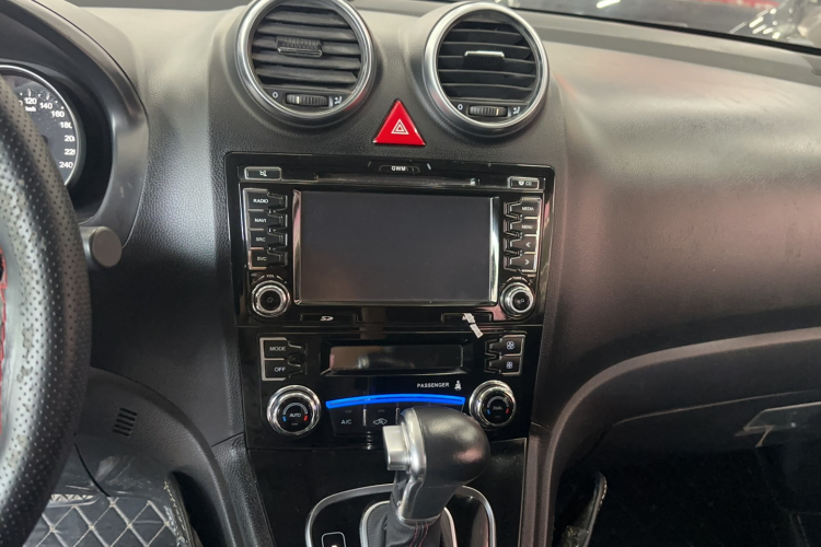 哈弗H6 2016款 升级版 1.5T 自动两驱精英型局部细节16