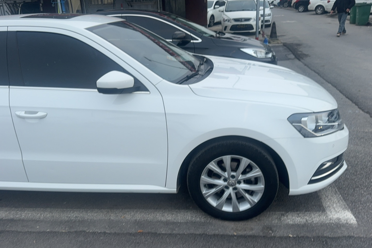 大众 朗逸 2017款 230TSI DSG舒适版局部细节9007