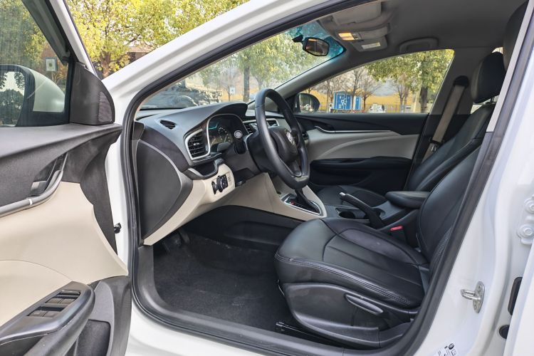 别克 英朗 2019款 15T 双离合进取型 国VI局部细节19