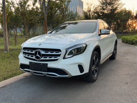 奔驰GLA 2018款 GLA 200 时尚型