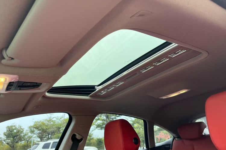 宝马4系 2014款 420i Gran Coupe 运动设计套装中控内饰7007