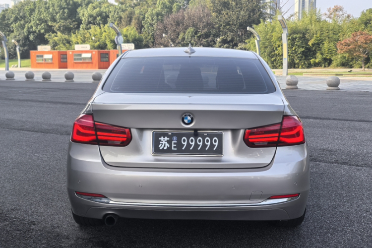 宝马3系 2016款 316Li 时尚型车身外观6006