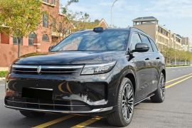 鸿蒙智行 问界M7 2024款 1.5T 智驾四驱Ultra版 6座