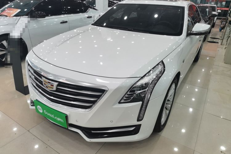 凯迪拉克CT6 2017款 28T 豪华型车身外观1