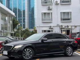 奔驰C级 2019款 C 180 L 时尚型