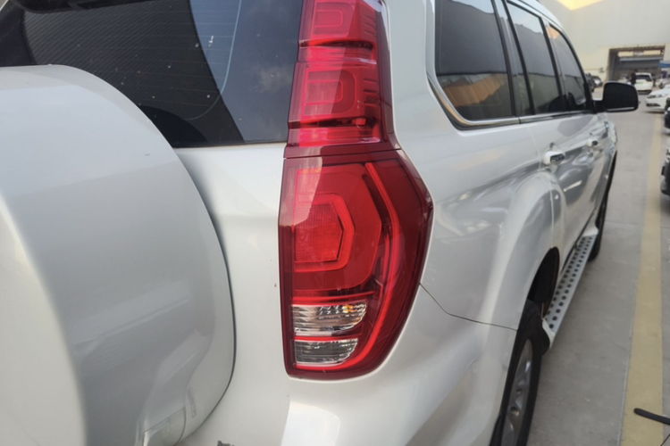 哈弗H9 2020款 2.0T 汽油四驱精英型 5座车身外观6005