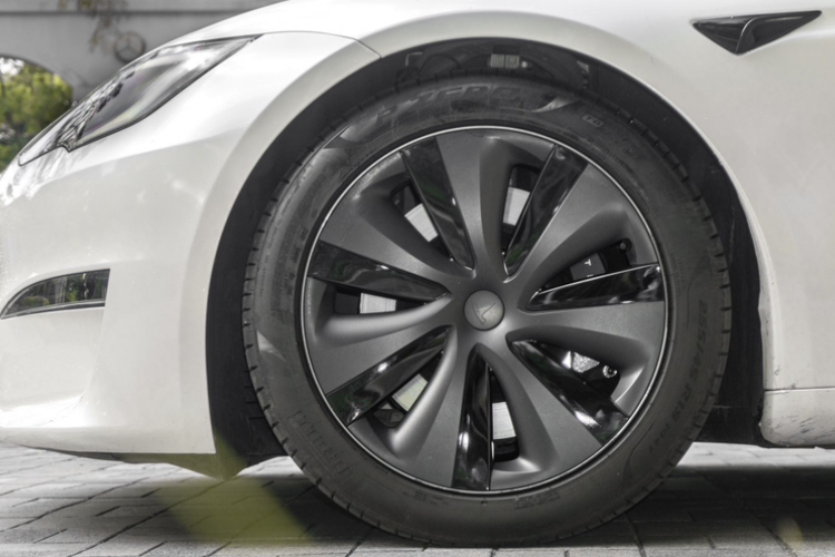 特斯拉 Model S 2023款 双电机全轮驱动版车身外观6010
