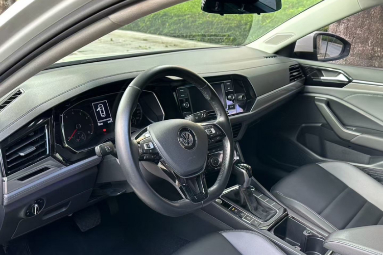 大众 速腾 2020款 280TSI DSG舒适型 国VI中控内饰7002