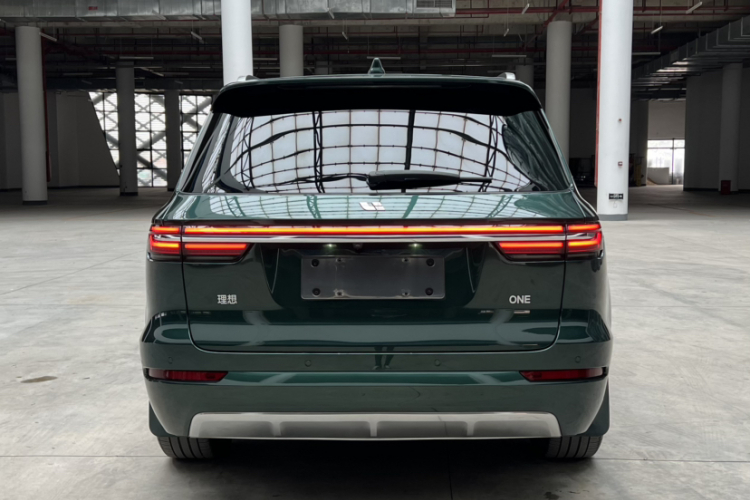 理想汽车 理想ONE 2021款 增程6座版车身外观6005