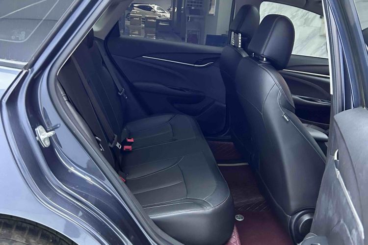 别克 英朗 2021款 1.3T 自动轻混动精英型中控内饰7004