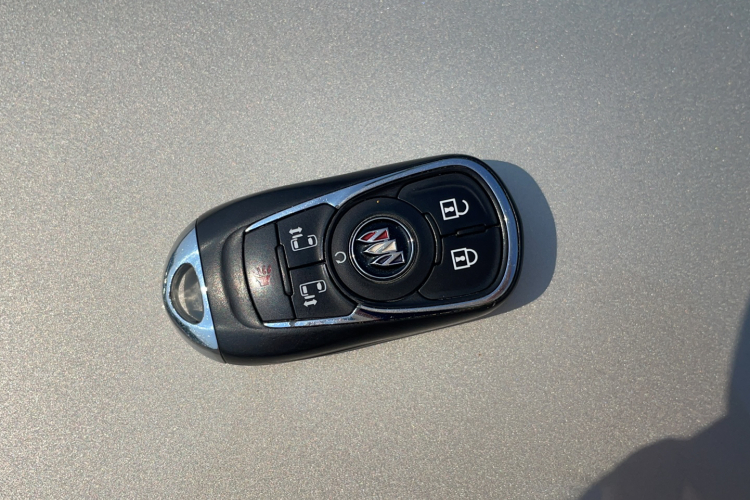 别克GL8 2022款 ES陆尊 653T 尊享型中控内饰7001