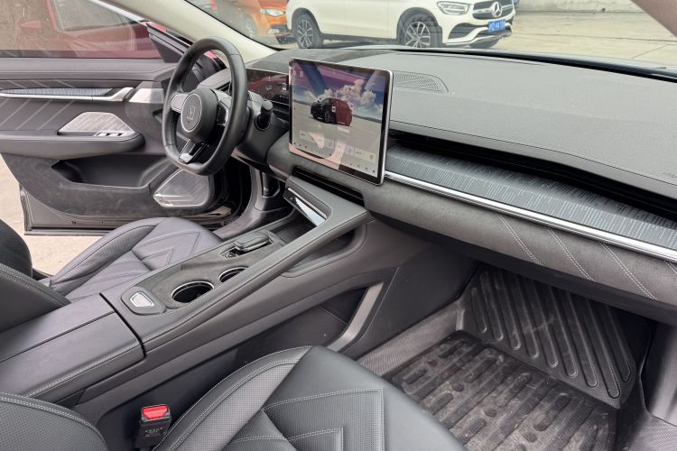 极氪001 2023款 WE版 86kWh局部细节9003