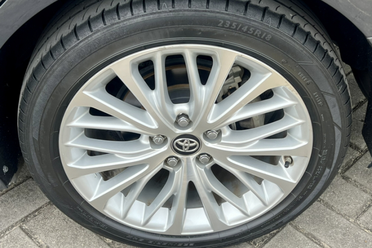 丰田 凯美瑞 2019款 2.5G 豪华版 国VI车身外观6014