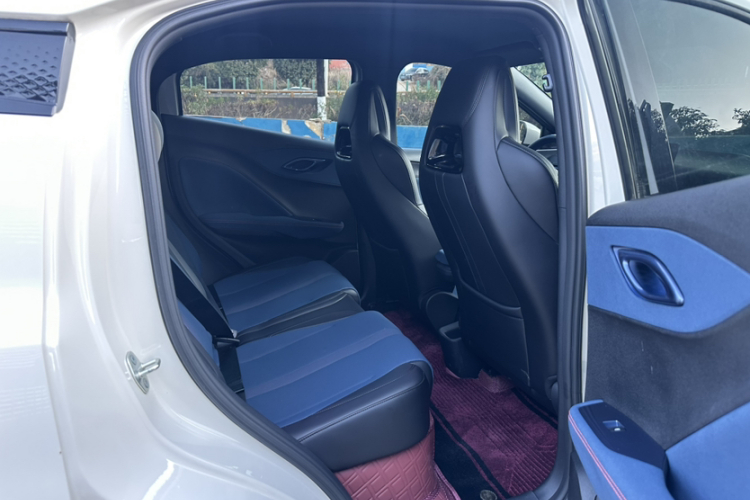 比亚迪 海鸥 2025款 305km 自由版中控内饰7001