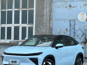 睿蓝汽车 睿蓝7 2023款 605km 逐风