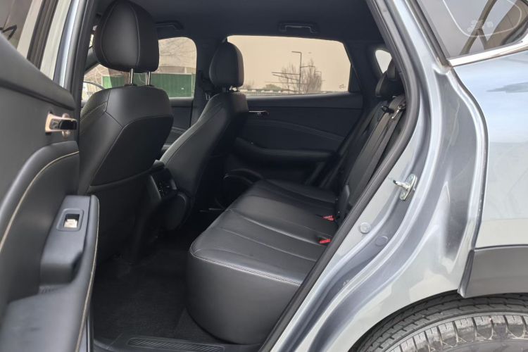 宝骏云海 2024款 140km 插混版中控内饰7003