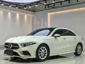 奔驰A级 2019款 A 200 L 运动轿车