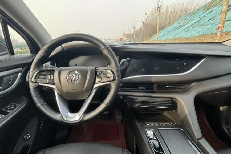 别克 昂科旗 2020款 28T 两驱尊贵型中控内饰7001