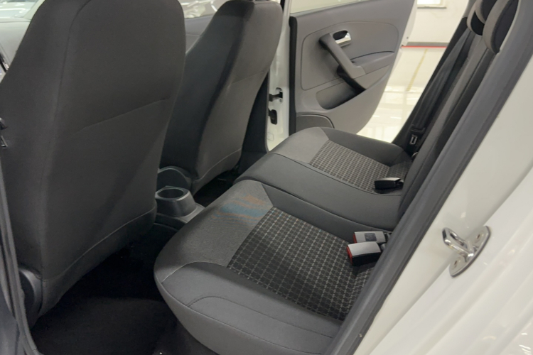 大众 Polo 2018款 1.5L 自动安享型中控内饰7004