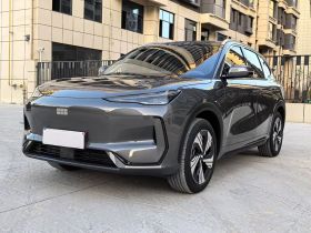 吉利银河 银河E5 2024款 530km 星舰版