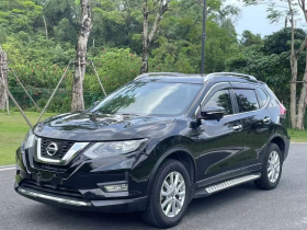 日产 奇骏 2017款 2.0L CVT舒适版 2WD