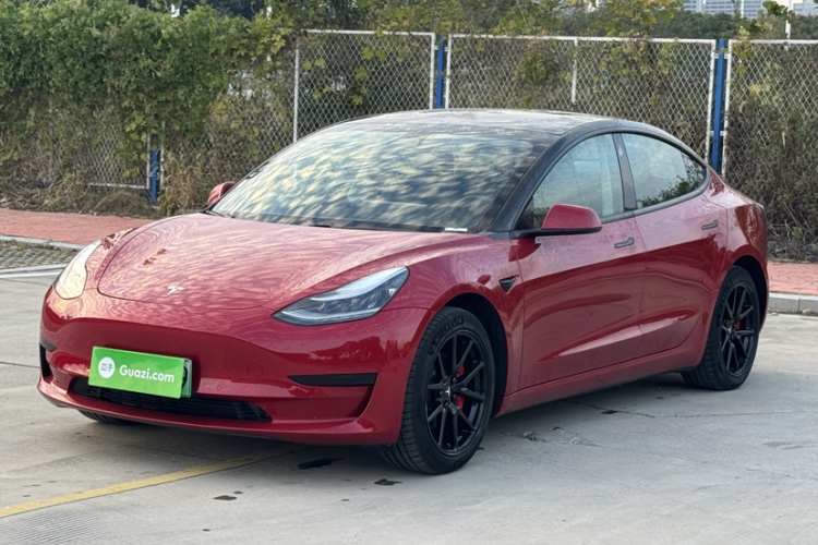 特斯拉 Model 3 2020款 改款 标准续航后驱升级版车身外观1