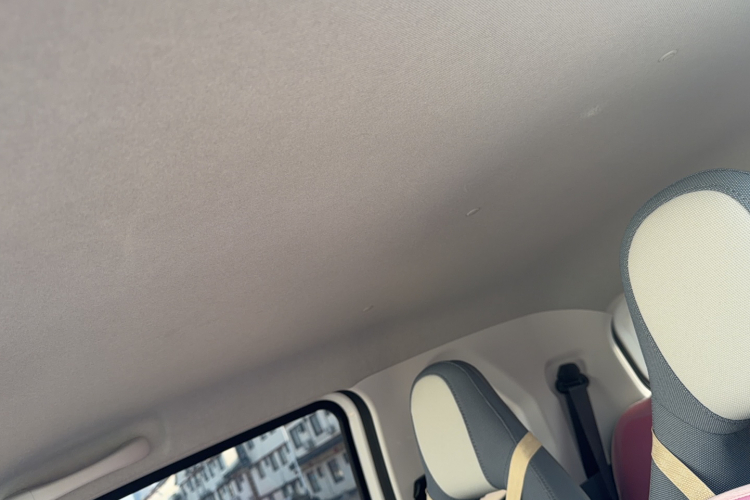 奔腾小马 2025款 222km 灵动马局部细节22