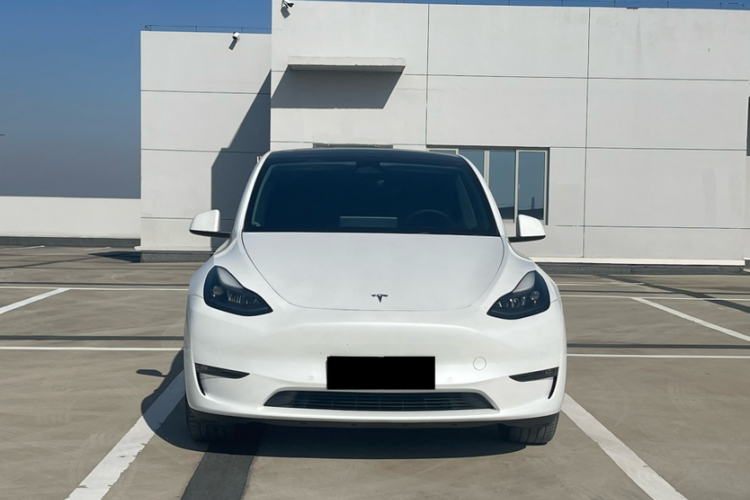 特斯拉 Model Y 2023款 长续航全轮驱动版车身外观6001