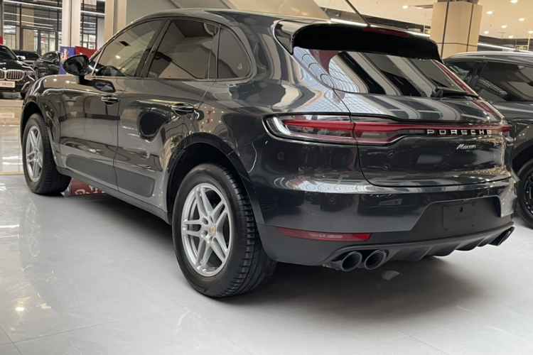 保时捷 2021款 Macan 2.0T车身外观6005
